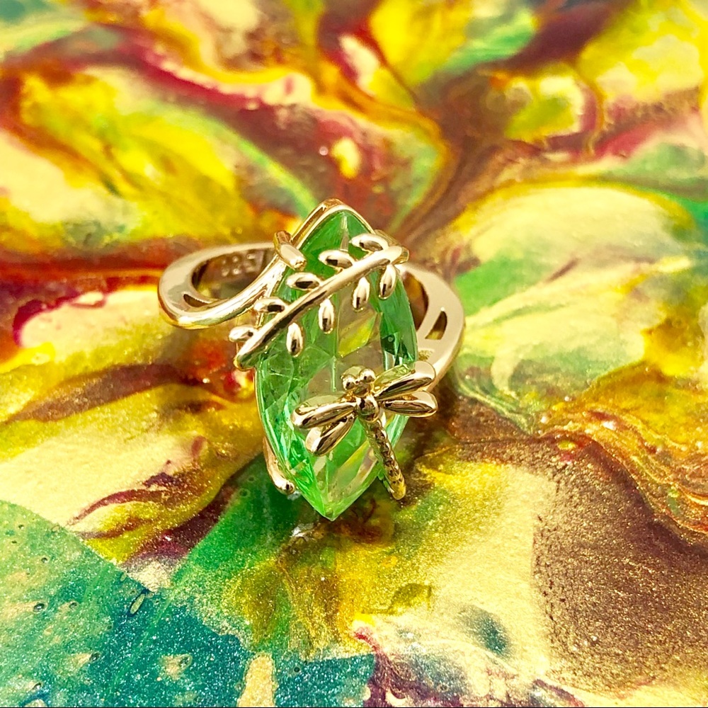 Oval Cut Emerald Green Gold Dragonfly Ring New